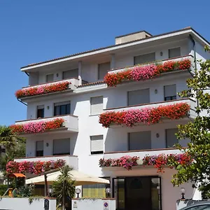 Orchidea Marina ** Tirrenia