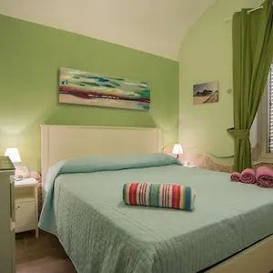 https://la-nicchia-2.sicilyhotelsitaly.net